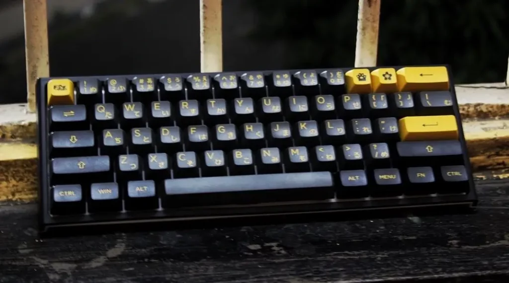 yello black mechanical keyboard